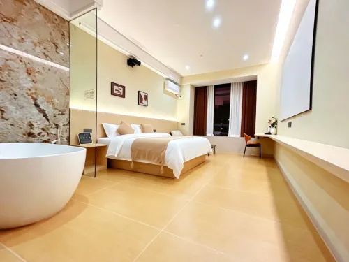 Haoting Apartment (Maoming High-Speed Railway Station)