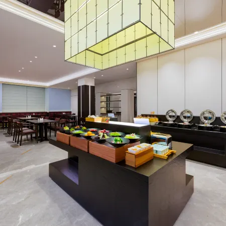 Jinyi Preferred Hotel (Inner Mongolia University of Science & Technology Baotou Station)