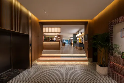 WeekenD Xitang Hotel (Guiyang Penshuichi , Taiping Road Internet-Famous Street Branch) - بار