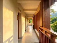 Yunshang · Yingguangli - bar