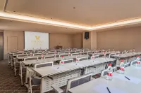 Vienna International Hotel (Xinyuan People's Square) - 4 stelle