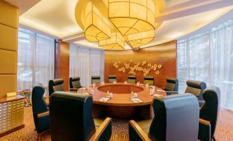 Guobin Peninsula Hotel (Yichang Shuiyuecheng)