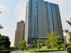 Home Inn Selected (Zhengzhou Xianghu University Town)