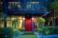 Red Door Heritage Hotel Hotel in zona Wat Suthat Thepwararam