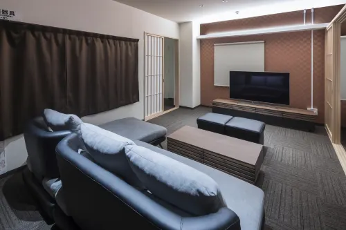 Randor Residence Hiroshima Suites - مطابخ