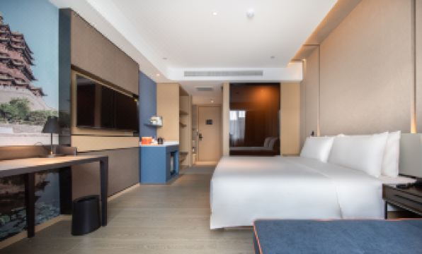 Datong Dongxin Plaza Atour Hotel