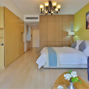 Tinglan Apartment Hotel (Qingdao May Fourth Square MIXC)