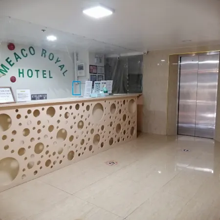 Meaco Royal Hotel-Binan Hotels in Биньян