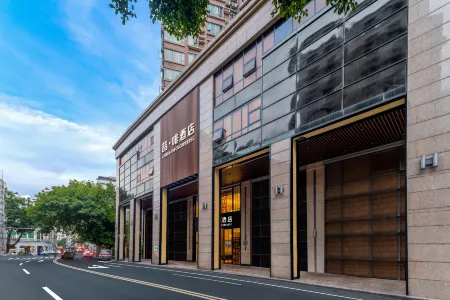 James Joyce Coffetel Hotel (Guangzhou Beijing Road Metro Station Pedestrian Street)