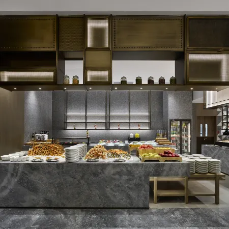 DoubleTree by Hilton Qidong