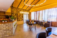 Lugu Lake Deyang Holiday Villa