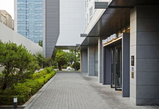 창원 도심 호텔 전경