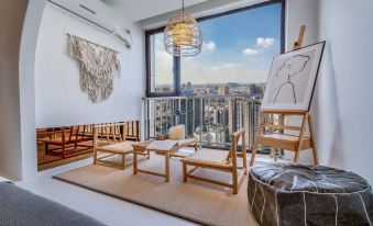 Sweeten Service Apartment (Chengdu Chunxi Road Taikoo Li Branch)