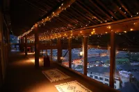 Friends Inn