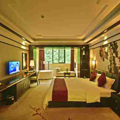 Xinfeng Utop Spring Primeval Forest Resorts Rooms