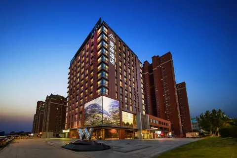 Atour Hotel, Quanyun Road, Shenyang South Railway Station