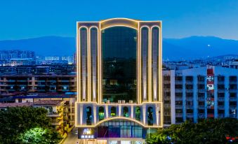 Chaoman Hotel (Zhaoqing Qixingyan Archway Ancient City Wall Scenic Area)