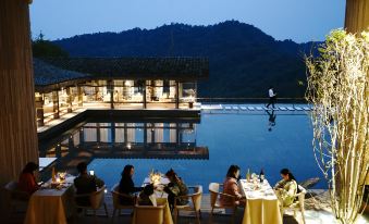 Qingxia Shanju Yeshe Resort Hotel