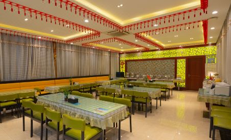 Lanzhou Lantinjager Hotel - Housity