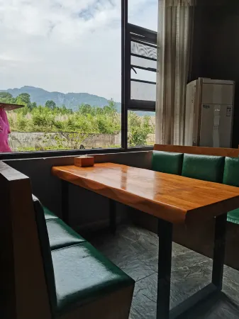 Yuxi Homestay Отели рядом с достопримечательностью «Zhangjiajie National Forest Park»