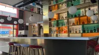 Ibis Hotel Kunming South Railway Station - ที่มีบาร์
