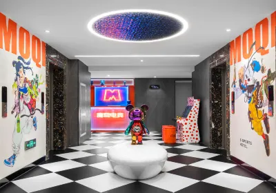 Moqi Cinema E-Sports Hotel (Malanshan Subway Station) Hotels near Malanshan Yuehu Cultural and Creative Town - Malanshan Space