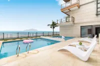 Wanning Half-Mountain Seacliff Lighthouse Pool Villa (Shenzhou Peninsula Potougang Branch) - 오션뷰