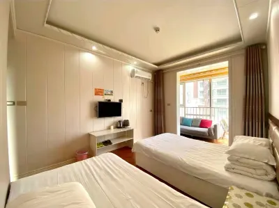 Junshan Express Accommodation Hotels in Zhongyang