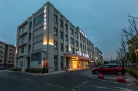 上海松江佘山蘭歐尚品酒店 鄰近上海市紅十字遺體捐獻紀念碑的酒店