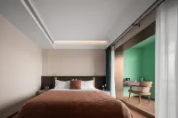 East Lake Joyful Homestay - Mountain view