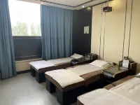 M Hotel (Great Wall North Street store, Xushui, Baoding) Hotels near Mosque (Qingzhensi Street)