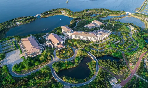 Qilin Rongyu International Hotel