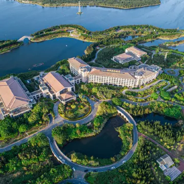 Qilin Rongyu International Hotel