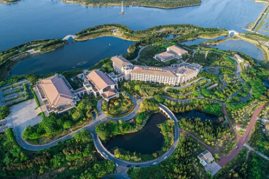 Qilin Rongyu International Hotel