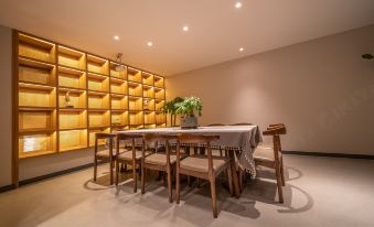 Xiangshan Fengqi Chaoming Homestay