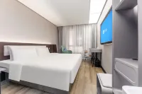 HanTing Hotel (Shanghai Yanghang Town Bao'an Highway Subway Station) Hoteles cerca de Shanghai Jiguang Polytechnic College