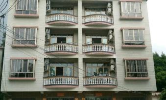 Lanhaiwan Homestay (Sanwan Niang Scenic Area)
