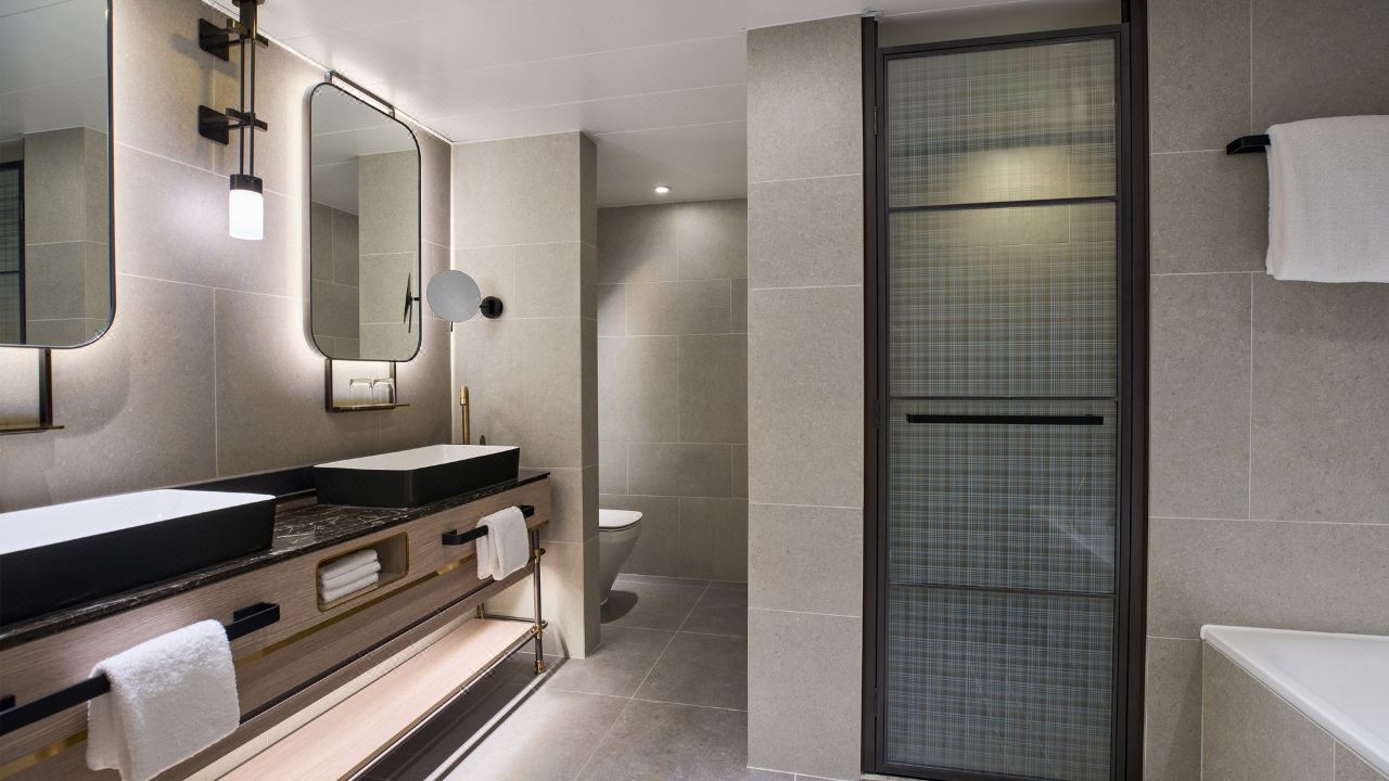 Sheraton Hong Kong photo