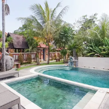 Nirmala Guest House Surf Keramas Отели рядом с достопримечательностью «Пляж Леби»
