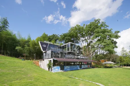 Anji Tianzi Lake luchen Tree House Holiday Home