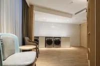 Magnotel Hotel (Ezhou Yintai Baihuo Nanpu Road)
