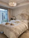 Ejina Xinyi Family Homestay