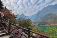 Donghu Shuiyunju Homestay (Haokunhu Scenic Area)