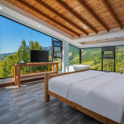 Wangyuelou Homestay (Longji Terraces Jinfoding Branch) Hotels near Golden Buddha Peak View Point