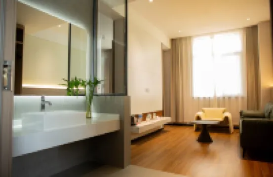 Aifeel Hotel (Yuncheng South Wind Square Jiefang South Road)