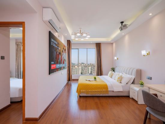 Gold Deluxe Apartments