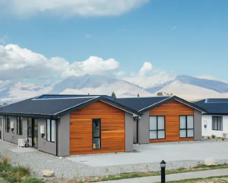 Bluebird Apartment Hotels in Lake Tekapo