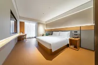 JI Hotel (Wuhan Jiefang Avenue Huahan Square) Các khách sạn gần Wuhan Institute of Shipbuilding Technology