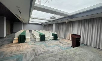Lucy&Anbar  Hotel