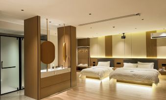 Huachen Zhixuan Hotel